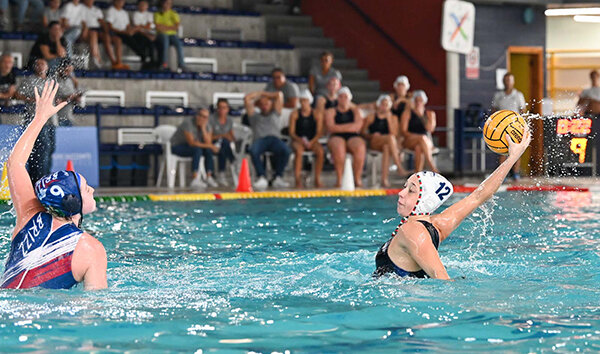 A1 donne, l'Ekipe Orizzonte vince il derby etneo 14-6 con la Brizz Nuoto
