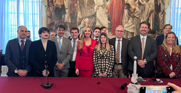 Concerto di fine anno, domani countdown in diretta su Canale 5, stamattina la presentazione