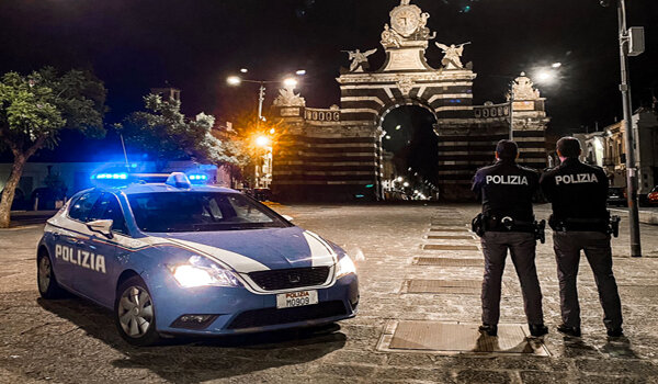 tentano-di-rubare-nellex-ospedale-vittorio-emanuele-bloccati-e-denunciati-dalla-polizia-di-stato-615776507.jpg