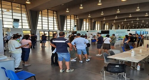 Covid 19, corsa a vaccino e Green pass all&rsquo;hub di via Forcile