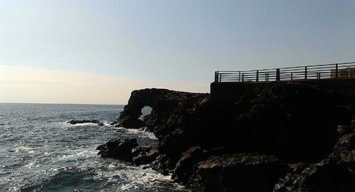 Il fascino del mare alla Scogliera di Catania, tra pensieri e riflessioni... Il fascino del mare alla Scogliera di Catania, tra pensieri e riflessioni...