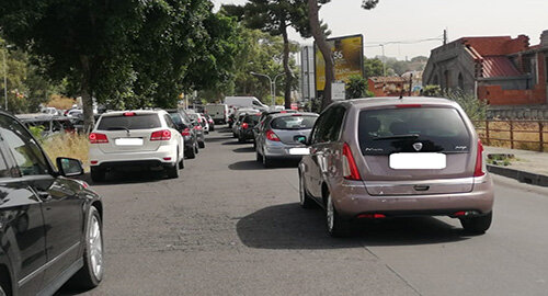 Traffico alla Circonvallazione nel tratto della IV municipalit&agrave;