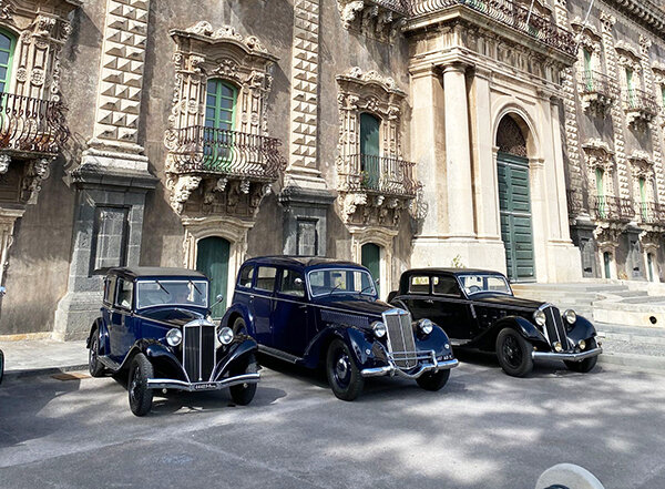 I 50 anni di vita del Veteran Car Club Etneo I 50 anni di vita del Veteran Car Club Etneo