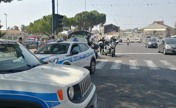 Polizia Municipale, controlli in piazza Mancini Battaglia con numerose sanzioni irrogate