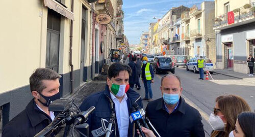 Il sindaco Salvo Pogliese avvia il cantiere per rifare via Palermo pi&ugrave; nuova e moderna con i fondi comunitari