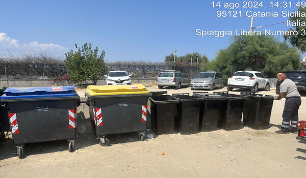 Ferragosto, spiagge libere senza rifiuti grazie a un intervento straordinario di raccolta Ferragosto, spiagge libere senza rifiuti grazie a un intervento straordinario di raccolta
