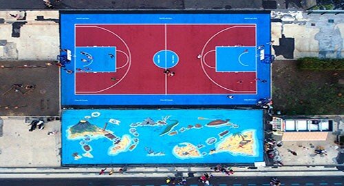 Al Lungomare consegnato stamattina alla citt&agrave; un gioco da tavolo gigante, il pi&ugrave; grande d'Italia