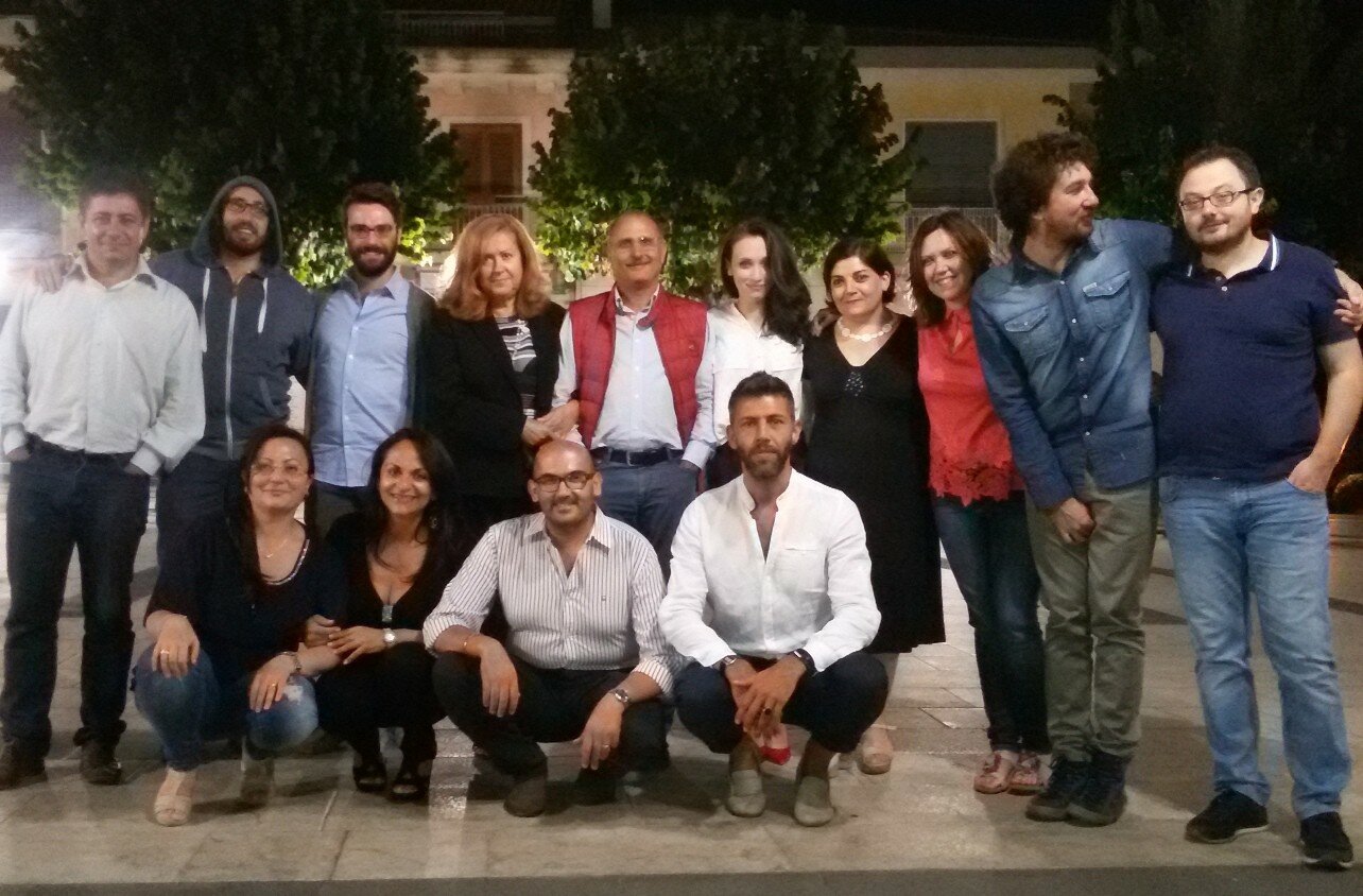 Etna in Scena ha chiuso con la presentazione di "4X10" Quadernetto di Poesia Contemporanea