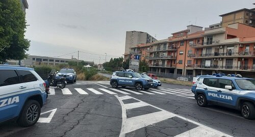 Servizi straordinari e controllo del territorio della Polizia a Librino, denunce e misure di prevenzione per l&rsquo;ordine pubblico