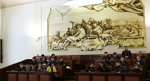 A Palazzo degli Elefanti baby Consiglio con alunni della "De Amicis"