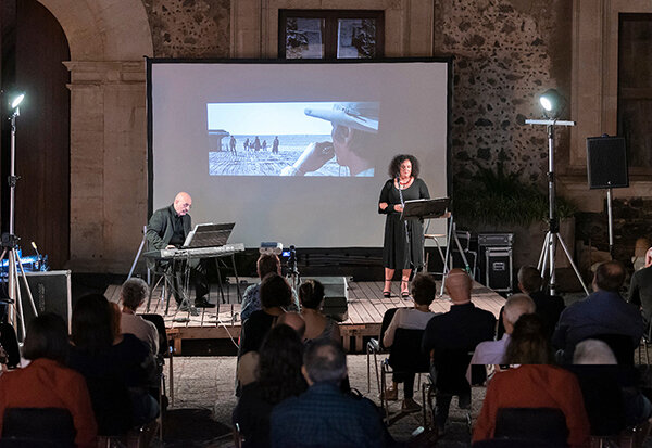 A Santa Maria di Licodia il 14 ottobre, per "Fuorischema 2023", il duo Sandy Troina - Mario Nicotra (voce e pianoforte) in "Soundtracks & Musicals"