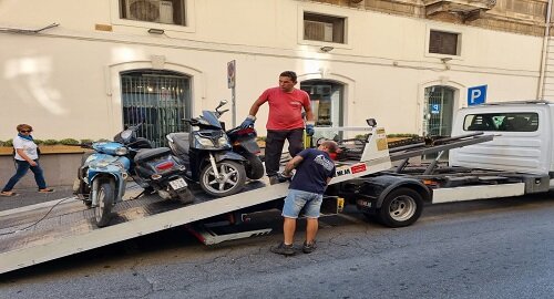 Polizia Municipale, attivo il servizio di veicoli rimossi in stato di abbandono sulla sede stradale