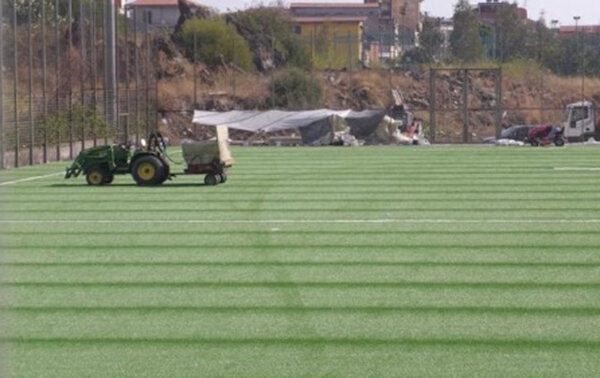 L’assessore Sergio Parisi consegna domani il rinnovato campo Duca D’Aosta al mondo calcistico L’assessore Sergio Parisi consegna domani il rinnovato campo Duca D’Aosta al mondo calcistico