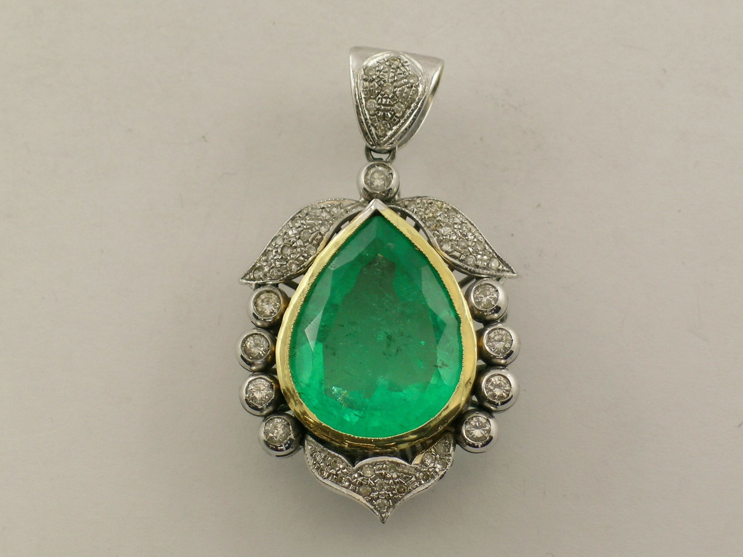 San Valentino, per celebrare la festa degli innamorati Custodia Valore organizza in Sicilia due aste speciali