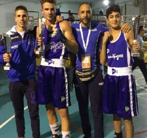 boxe2-300x282-1436591380.jpg