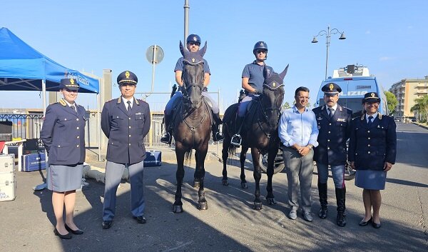 A Riposto iniziativa di prossimit&agrave; della Polizia di Stato per sensibilizzare i cittadini sui valori della legalit&agrave;