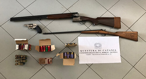 Sequestrate dagli agenti del Commissariato Borgo-Ognina armi e cartucce nel quartiere Picanello