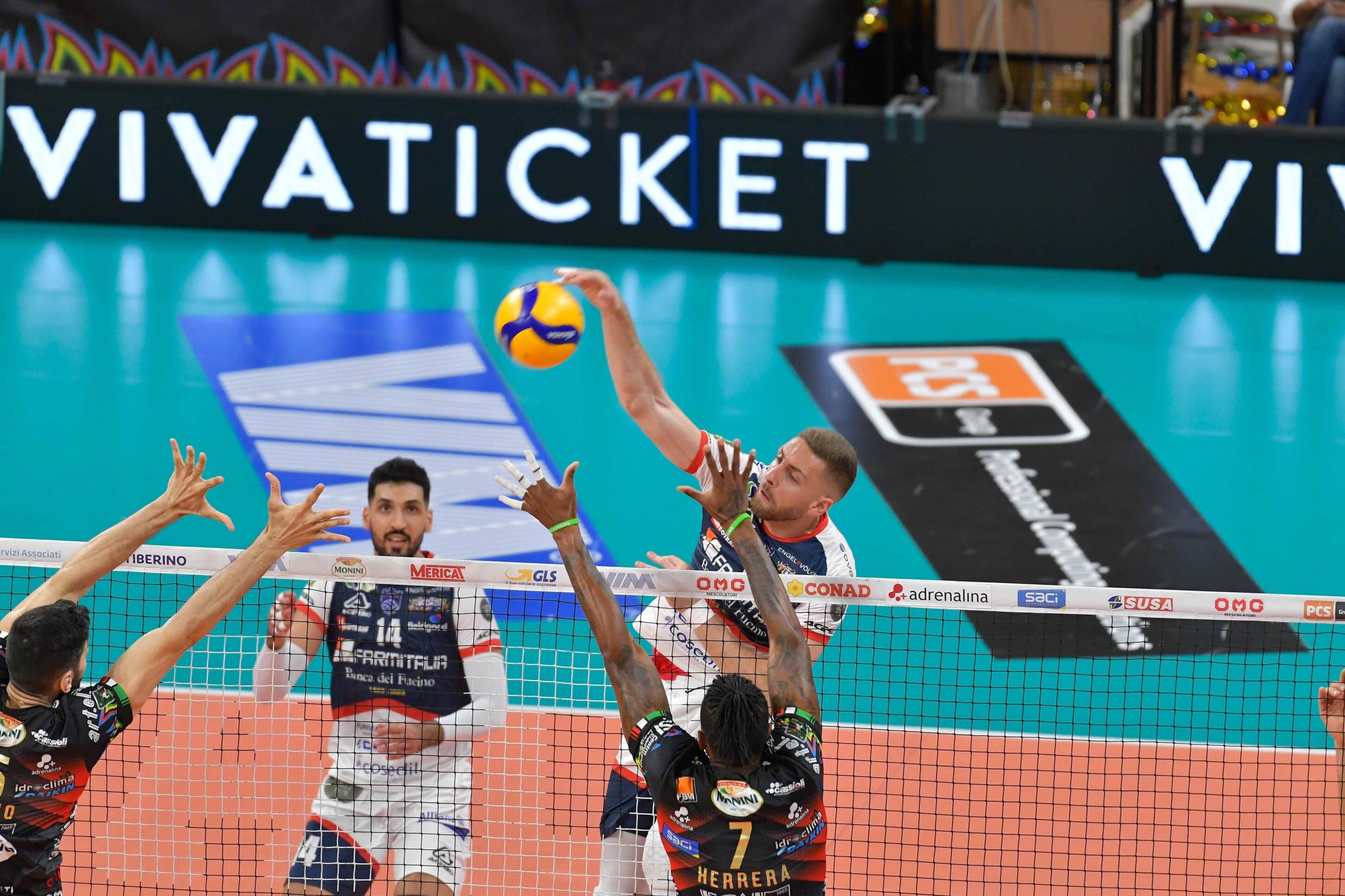 SuperLega, Farmitalia Saturnia sconfitta 3-0 dalla Sir Susa Vim Perugia