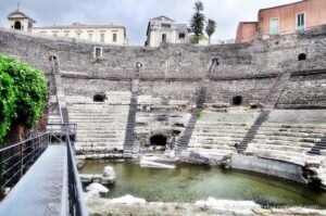 fai-ct-teatro-greco-romano-300x199-304129553.jpg