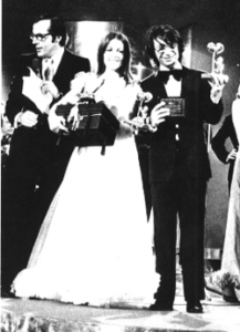 il-cuore-e-uno-zingaro-nada-nicola-di-bari-premio-sanremo-1971-217x300-1329922918.png