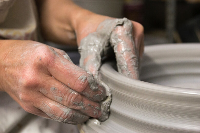 b06a359407815f429cb492c3352edd8934541031