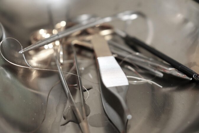 surgical-tools-5057118_1920.jpeg
