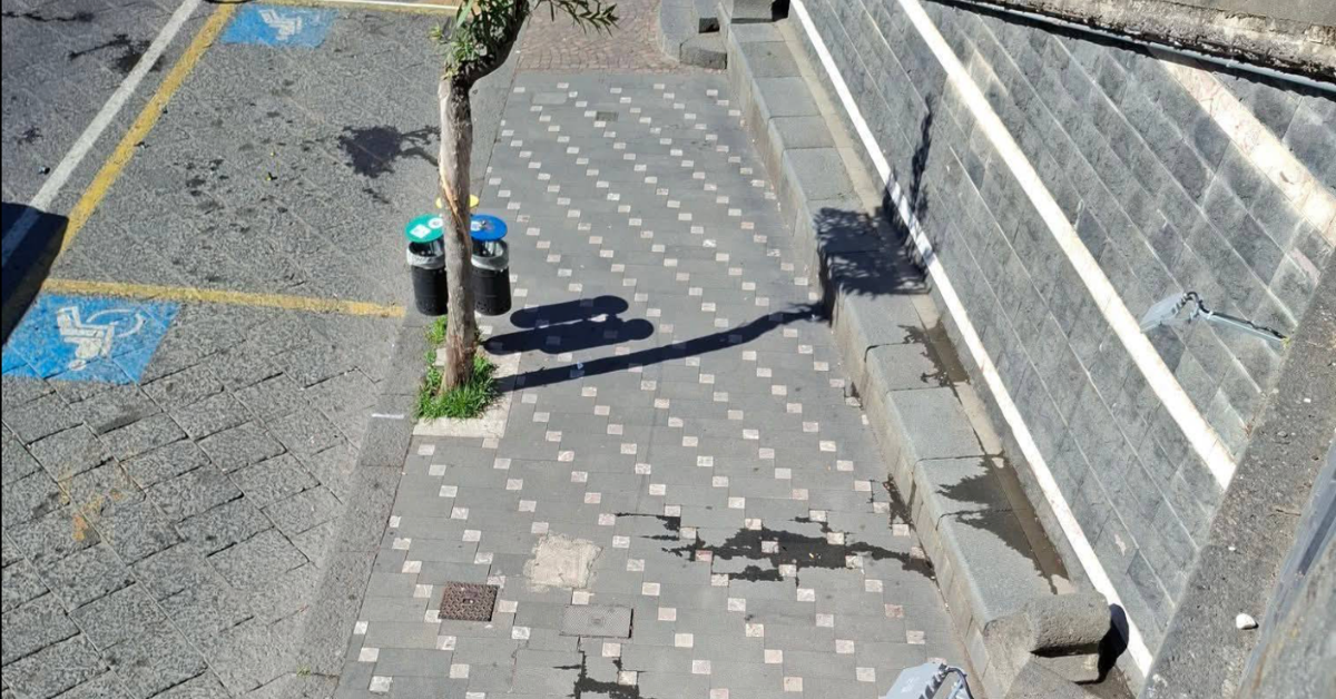 Zafferana indignata: ciclisti urinano in pubblico prima della partenza della Granfondo