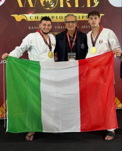 3927-campionidelmondo1.jpeg
