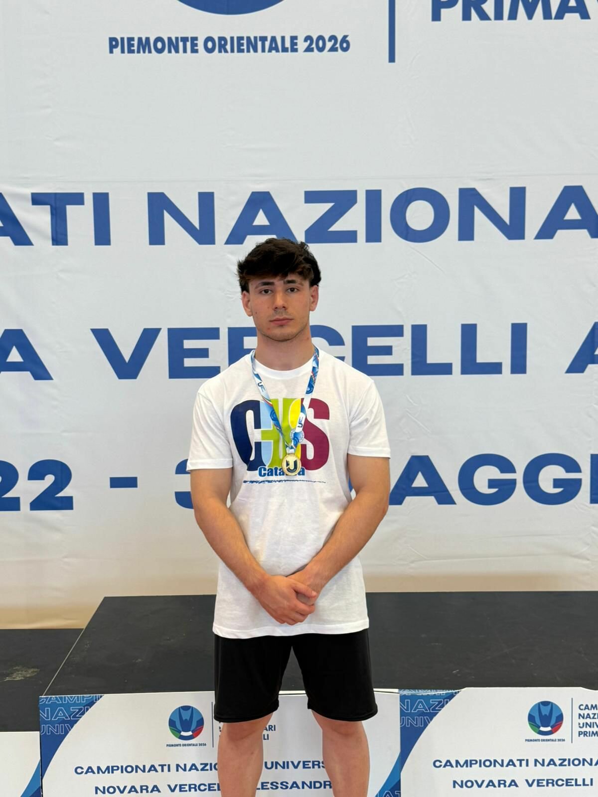 emanuele-pollino-oro---lotta-greco-romana--podio.jpeg