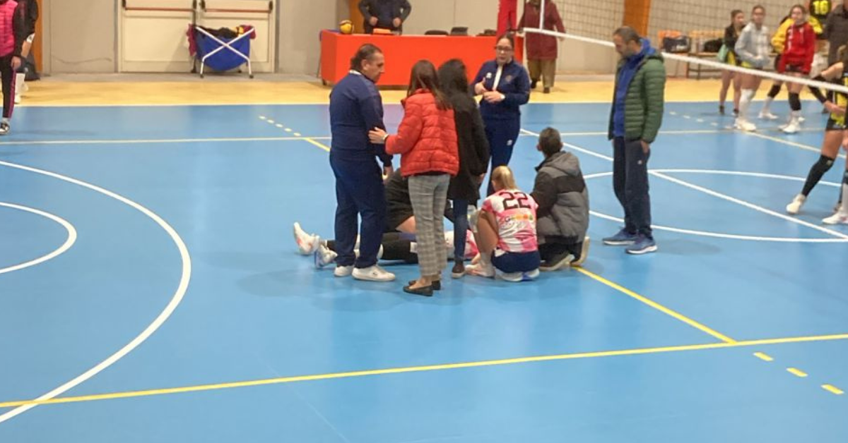 A Zafferana una partita di pallavolo rischia di diventare una tragedia per le esalazioni di monossido nel palazzetto