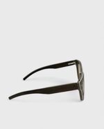 occhiali-radiante-rover-esplora-leleganza-senza-tempo-in-legno