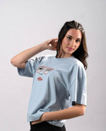 t-shirt-liberty-esplora-larmonia-del-colore-e-la-purezza-del-bianco