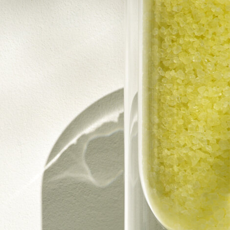 rock-salt-sculptural-lamps-.jpeg