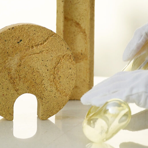 coki-barbieri-sculptural-stone-and-borosilicate-glass-.jpeg
