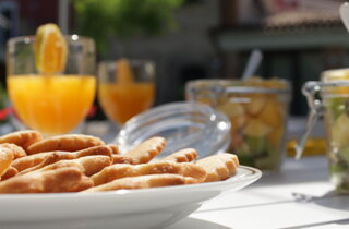 Colazione bordo piscina