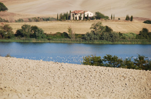 a6ce4b_1e04d6ed9a624b72915ab5adb3003a3a a6ce4b_1e04d6ed9a624b72915ab5adb3003a3a