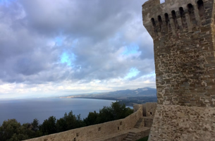 a6ce4b_ae5b4b75fc194dbb917b68d27d9549a6mv2 a6ce4b_ae5b4b75fc194dbb917b68d27d9549a6mv2