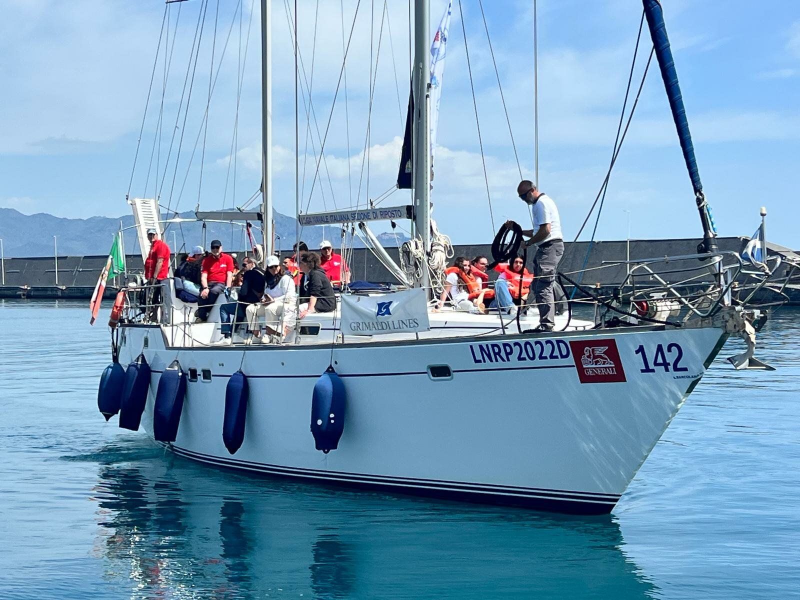 ‘Vela & Salute’, la Lega Navale Italiana coinvolge 160 studenti al Porto dell’Etna di Riposto tra educazione, legalità e prevenzione