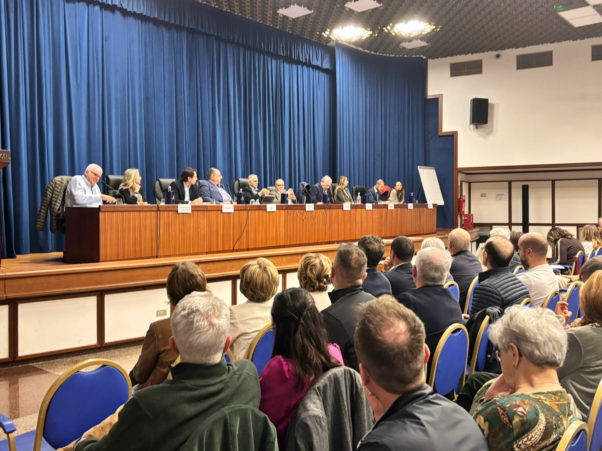 Sanit&agrave;, silenzio dell&rsquo;Assessorato alla Salute sull&rsquo;emergenza odontoiatria convenzionata