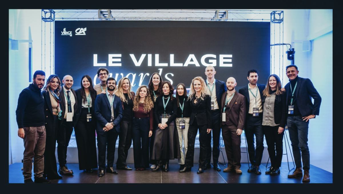 HydroEye: Irrigare con l'Intelligenza artificiale e sensori alimentati ad energia solare