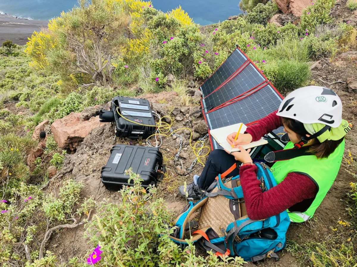 Lo Stromboli conquista Ginevra con i dati di SKATE, il mini osservatorio portatile dell&rsquo;INGV