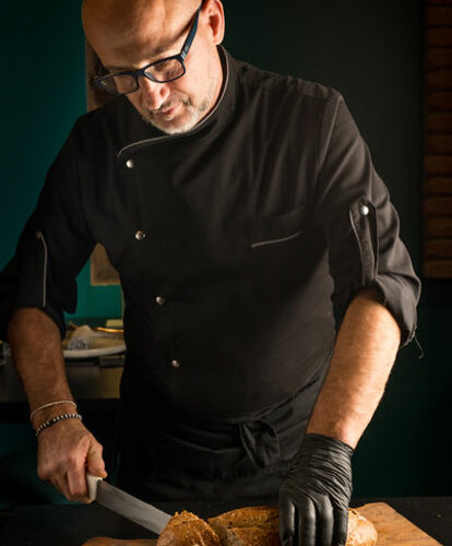 4dc53e_379d27b89b2e47deb194f95023ac87fdmv2