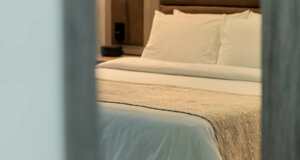 eyJlcyI6IkRldGFsbGUgSGFiaXRhY2nzbiBBbWFyaSBMaXZpbmcgU3VpdGVzLCBIb3RlbCBlbiBCYXJyYW5xdWlsbGEifQ==