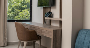 eyJlcyI6IlN1cGVyaW9yIFN1aXRlIEFtYXJpIExpdmluZyBTdWl0ZXMsIEhvdGVsIGVuIEJhcnJhbnF1aWxsYSJ9