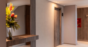 eyJlcyI6IlBhc2lsbG8gQW1hcmkgTGl2aW5nIFN1aXRlcywgSG90ZWwgZW4gQmFycmFucXVpbGxhIn0=