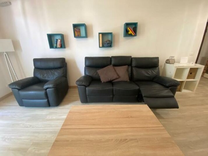 sofa apartament elegance lignano sabbiadoro sofa apartament elegance lignano sabbiadoro