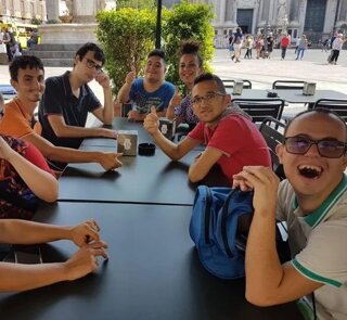 41855726_2207519799491271_2282111957693628416_n