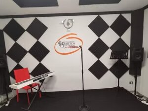 imgi_18_b21255_850840355a424c869041da62f3375d4b~mv2.jpeg imgi_18_b21255_850840355a424c869041da62f3375d4b~mv2.jpeg