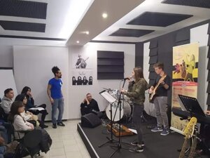 imgi_54_b21255_41c2dd1c503242ac88ba4fa85bad2620~mv2.jpeg imgi_54_b21255_41c2dd1c503242ac88ba4fa85bad2620~mv2.jpeg