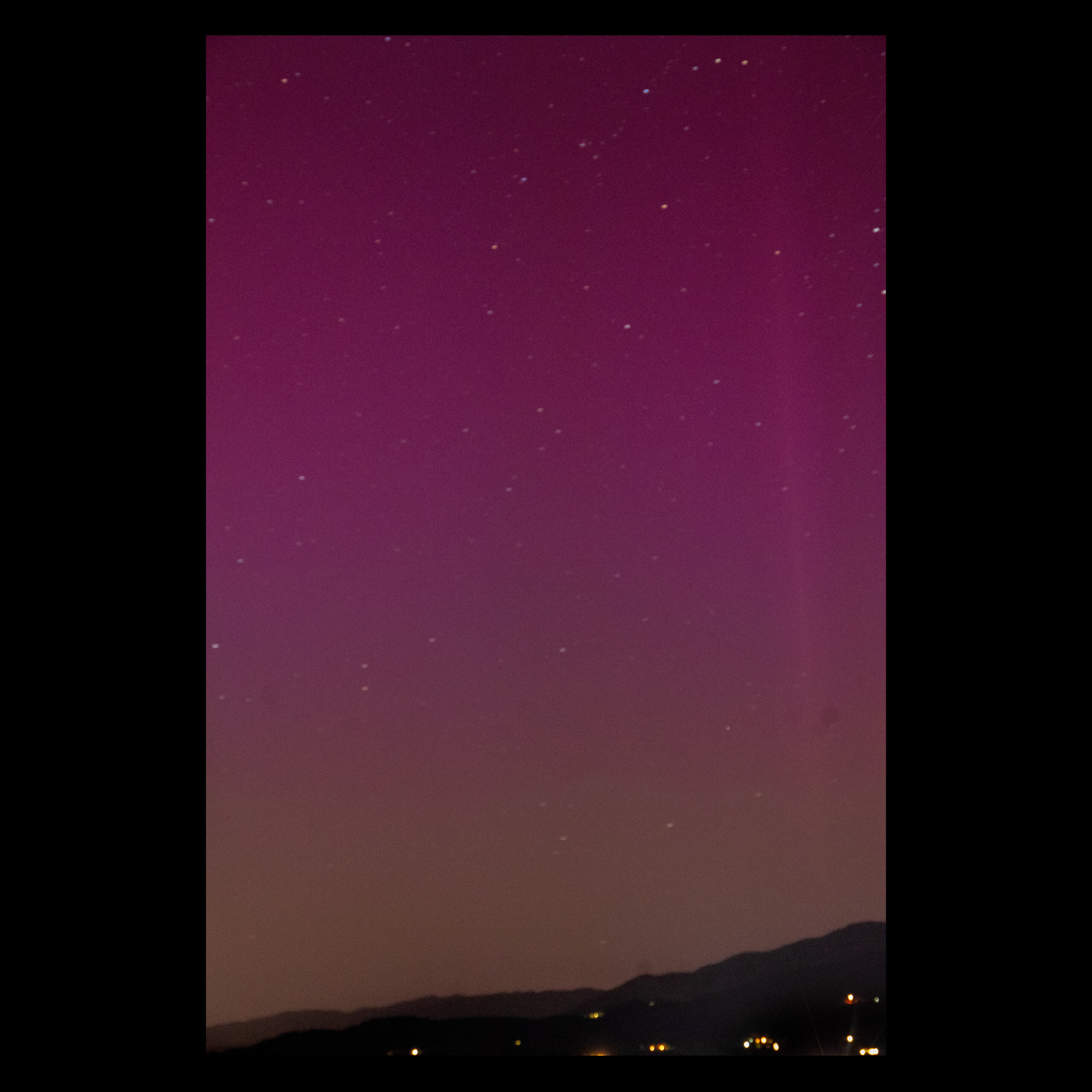 2024.05.10_02_aurora-boreale_arezzo.jpg